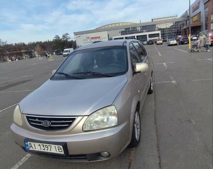 Бежевий Кіа Каренс, об'ємом двигуна 1.8 л та пробігом 327 тис. км за 4000 $, фото 1 на Automoto.ua