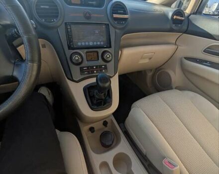 Бежевый Киа Каренс, объемом двигателя 2 л и пробегом 322 тыс. км за 5300 $, фото 17 на Automoto.ua