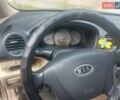 Бежевий Кіа Каренс, об'ємом двигуна 2 л та пробігом 319 тис. км за 5800 $, фото 11 на Automoto.ua