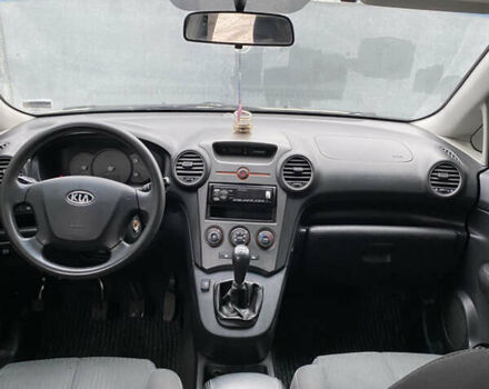 Бежевый Киа Каренс, объемом двигателя 1.98 л и пробегом 195 тыс. км за 6300 $, фото 7 на Automoto.ua