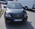 Черный Киа Каренс, объемом двигателя 1.99 л и пробегом 300 тыс. км за 2500 $, фото 1 на Automoto.ua