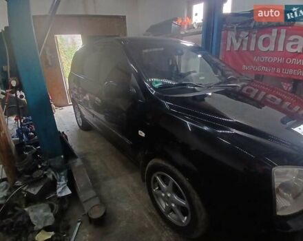 Киа Каренс 2005 в Киеве на Automoto.ua Черный Киа Каренс, объемом двигателя 2 л и пробегом 190 тыс. км за 4499 $, фото 2 на Automoto.ua
