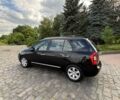 Черный Киа Каренс, объемом двигателя 2 л и пробегом 188 тыс. км за 7200 $, фото 4 на Automoto.ua