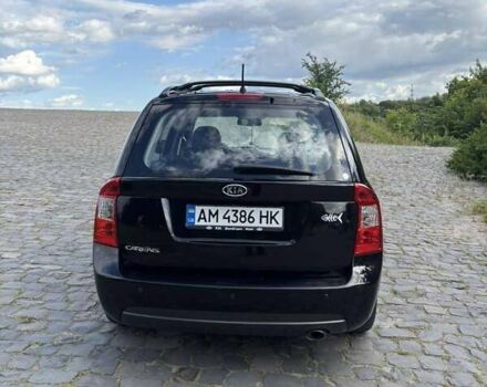 Черный Киа Каренс, объемом двигателя 2 л и пробегом 188 тыс. км за 7200 $, фото 5 на Automoto.ua