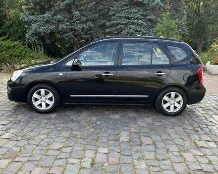 Черный Киа Каренс, объемом двигателя 2 л и пробегом 188 тыс. км за 7200 $, фото 2 на Automoto.ua