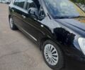 Чорний Кіа Каренс, об'ємом двигуна 2 л та пробігом 185 тис. км за 6000 $, фото 2 на Automoto.ua