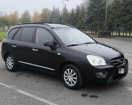 Черный Киа Каренс, объемом двигателя 2 л и пробегом 299 тыс. км за 3000 $, фото 2 на Automoto.ua