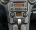 Чорний Кіа Каренс, об'ємом двигуна 2 л та пробігом 185 тис. км за 6000 $, фото 5 на Automoto.ua