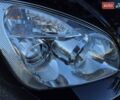 Чорний Кіа Каренс, об'ємом двигуна 2 л та пробігом 88 тис. км за 6450 $, фото 4 на Automoto.ua