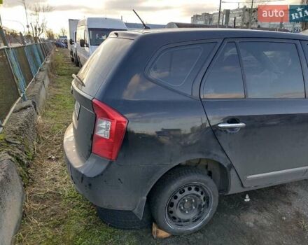 Черный Киа Каренс, объемом двигателя 2 л и пробегом 340 тыс. км за 3000 $, фото 4 на Automoto.ua