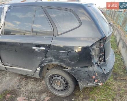 Черный Киа Каренс, объемом двигателя 2 л и пробегом 340 тыс. км за 3000 $, фото 9 на Automoto.ua