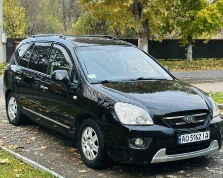 Киа Каренс 2008 в Хусте на Automoto.ua Черный Киа Каренс, объемом двигателя 2 л и пробегом 125 тыс. км за 6700 $, фото 2 на Automoto.ua