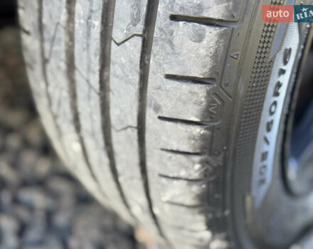 Черный Киа Каренс, объемом двигателя 2 л и пробегом 148 тыс. км за 7250 $, фото 37 на Automoto.ua