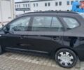 Чорний Кіа Каренс, об'ємом двигуна 1.99 л та пробігом 233 тис. км за 3500 $, фото 1 на Automoto.ua