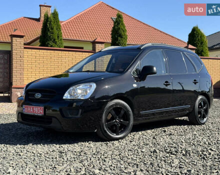 Черный Киа Каренс, объемом двигателя 2 л и пробегом 148 тыс. км за 7250 $, фото 7 на Automoto.ua