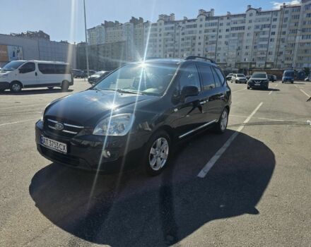 Черный Киа Каренс, объемом двигателя 0 л и пробегом 230 тыс. км за 6900 $, фото 8 на Automoto.ua