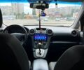 Черный Киа Каренс, объемом двигателя 2 л и пробегом 212 тыс. км за 7200 $, фото 6 на Automoto.ua