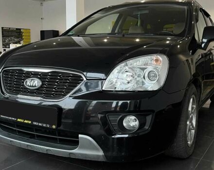 Черный Киа Каренс, объемом двигателя 1.6 л и пробегом 269 тыс. км за 7500 $, фото 2 на Automoto.ua