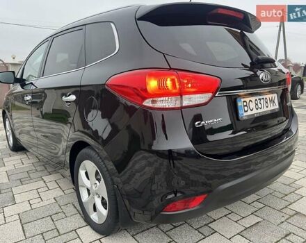 Черный Киа Каренс, объемом двигателя 1.69 л и пробегом 179 тыс. км за 10950 $, фото 11 на Automoto.ua