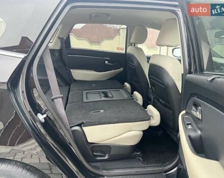 Черный Киа Каренс, объемом двигателя 1.69 л и пробегом 179 тыс. км за 10950 $, фото 136 на Automoto.ua