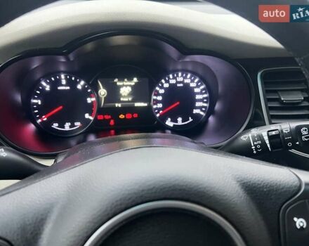 Черный Киа Каренс, объемом двигателя 1.69 л и пробегом 179 тыс. км за 10950 $, фото 174 на Automoto.ua