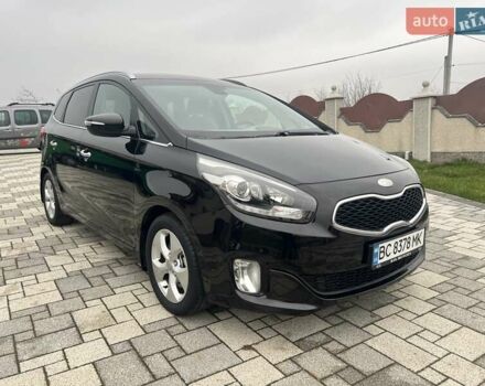Черный Киа Каренс, объемом двигателя 1.69 л и пробегом 179 тыс. км за 10950 $, фото 59 на Automoto.ua