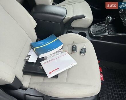 Черный Киа Каренс, объемом двигателя 1.69 л и пробегом 179 тыс. км за 10950 $, фото 165 на Automoto.ua