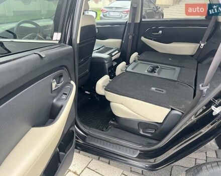 Черный Киа Каренс, объемом двигателя 1.69 л и пробегом 179 тыс. км за 10950 $, фото 152 на Automoto.ua