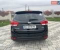 Черный Киа Каренс, объемом двигателя 1.69 л и пробегом 179 тыс. км за 10950 $, фото 35 на Automoto.ua