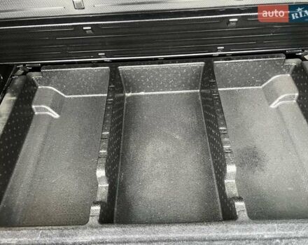 Черный Киа Каренс, объемом двигателя 1.69 л и пробегом 179 тыс. км за 10950 $, фото 127 на Automoto.ua