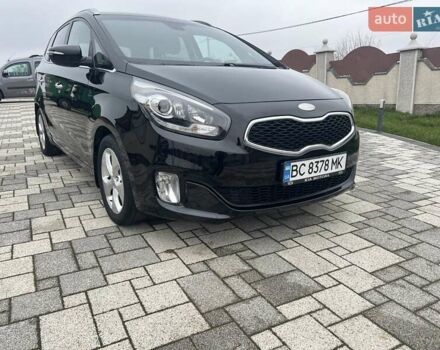 Черный Киа Каренс, объемом двигателя 1.69 л и пробегом 179 тыс. км за 10950 $, фото 48 на Automoto.ua