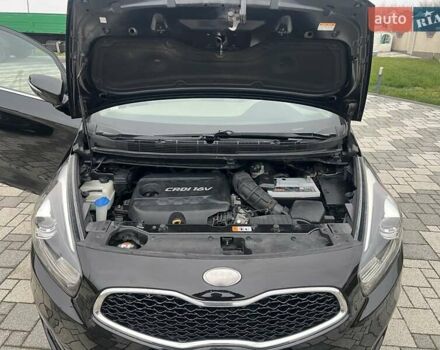 Черный Киа Каренс, объемом двигателя 1.69 л и пробегом 179 тыс. км за 10950 $, фото 167 на Automoto.ua