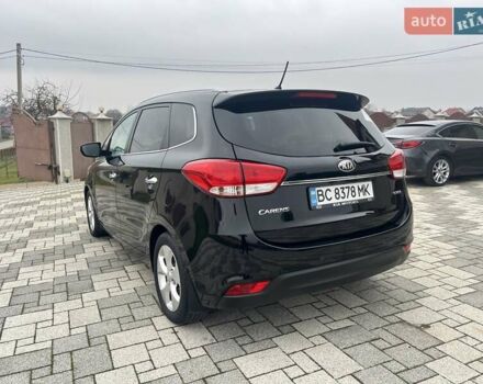 Черный Киа Каренс, объемом двигателя 1.69 л и пробегом 179 тыс. км за 10950 $, фото 37 на Automoto.ua