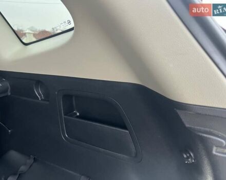 Черный Киа Каренс, объемом двигателя 1.69 л и пробегом 179 тыс. км за 10950 $, фото 130 на Automoto.ua