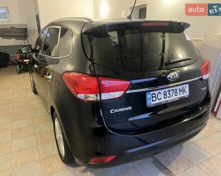 Черный Киа Каренс, объемом двигателя 1.69 л и пробегом 179 тыс. км за 10950 $, фото 21 на Automoto.ua