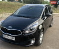 Черный Киа Каренс, объемом двигателя 1.69 л и пробегом 207 тыс. км за 12500 $, фото 1 на Automoto.ua