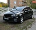 Черный Киа Каренс, объемом двигателя 2 л и пробегом 191 тыс. км за 12500 $, фото 1 на Automoto.ua