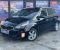 Черный Киа Каренс, объемом двигателя 1.69 л и пробегом 219 тыс. км за 9999 $, фото 1 на Automoto.ua