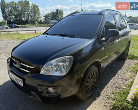 Черный Киа Каренс, объемом двигателя 1.99 л и пробегом 201 тыс. км за 7800 $, фото 1 на Automoto.ua