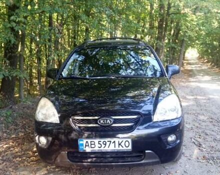 Черный Киа Каренс, объемом двигателя 1.99 л и пробегом 218 тыс. км за 4750 $, фото 1 на Automoto.ua