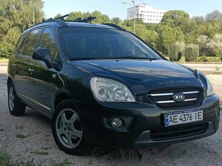 Киа Каренс 2007 в Днепре (Днепропетровске) на Automoto.ua Черный Киа Каренс, объемом двигателя 2 л и пробегом 265 тыс. км за 5500 $, фото 1 на Automoto.ua