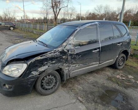 Черный Киа Каренс, объемом двигателя 1.98 л и пробегом 340 тыс. км за 3000 $, фото 1 на Automoto.ua