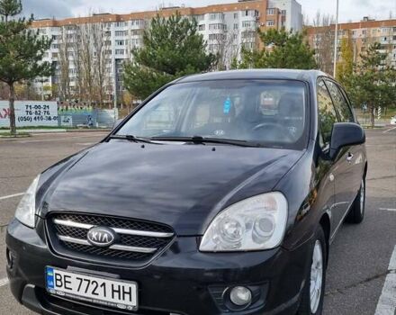 Черный Киа Каренс, объемом двигателя 2 л и пробегом 347 тыс. км за 5500 $, фото 1 на Automoto.ua