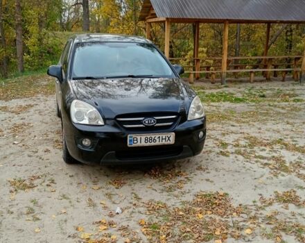 Черный Киа Каренс, объемом двигателя 2 л и пробегом 241 тыс. км за 6200 $, фото 1 на Automoto.ua