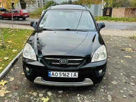 Кіа Каренс 2008 у Хусте на Automoto.ua Чорний Кіа Каренс, об'ємом двигуна 2 л та пробігом 125 тис. км за 6700 $, фото 1 на Automoto.ua