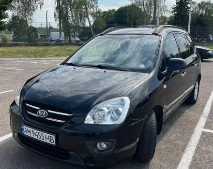 Черный Киа Каренс, объемом двигателя 2 л и пробегом 311 тыс. км за 5900 $, фото 1 на Automoto.ua