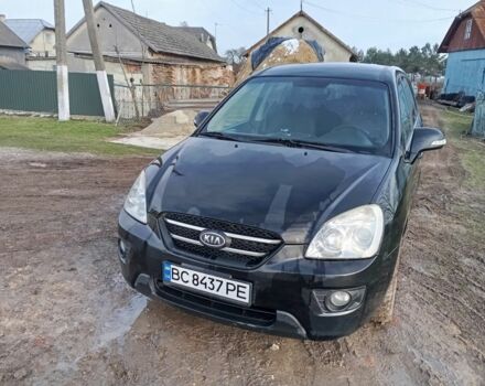 Чорний Кіа Каренс, об'ємом двигуна 2 л та пробігом 349 тис. км за 6000 $, фото 1 на Automoto.ua