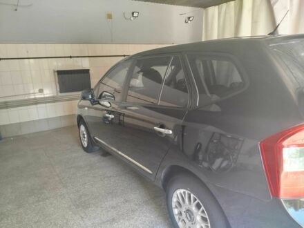 Кіа Каренс 2011 у Миколаєві на Automoto.ua Чорний Кіа Каренс, об'ємом двигуна 2 л та пробігом 227 тис. км за 7500 $, фото 1 на Automoto.ua