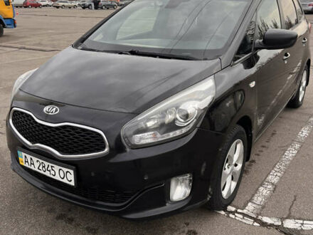 Черный Киа Каренс, объемом двигателя 1.69 л и пробегом 230 тыс. км за 10500 $, фото 1 на Automoto.ua