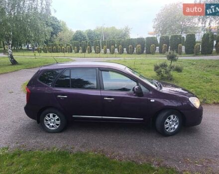 Фіолетовий Кіа Каренс, об'ємом двигуна 2 л та пробігом 209 тис. км за 6900 $, фото 10 на Automoto.ua